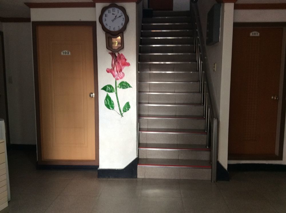 Busanjang Motel Eksteriør billede